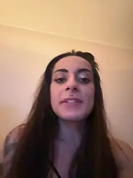 chiara-mario online show from 05-11-26, 01:44