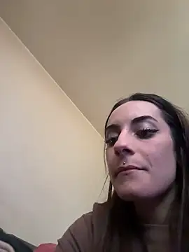 chiara-mario online show from 05-17-26, 11:39
