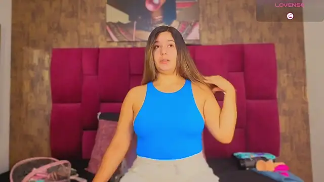 Isabella  Stone1 online show from 03-12-26, 07:42