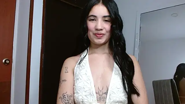 Lucy engel online show from 03-15-26, 01:00