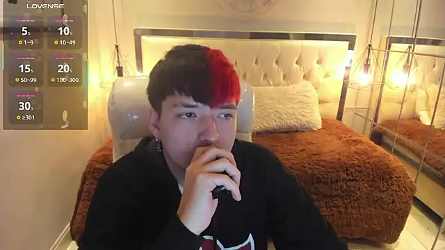 Santiago morgan online show from 03-18-26, 10:02