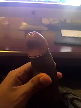 sexcboi69 online show from 03-06-26, 06:32