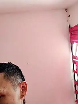Snapshot of TuCanero23cm chatting on 04-12-26, 01:38 TuCanero23cm online show from 04-12-26, 01:38