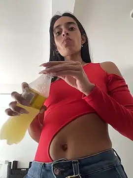 Snapshot of leilani_X chatting on 05-14-26, 12:45 leilani X online show from 05-14-26, 12:45