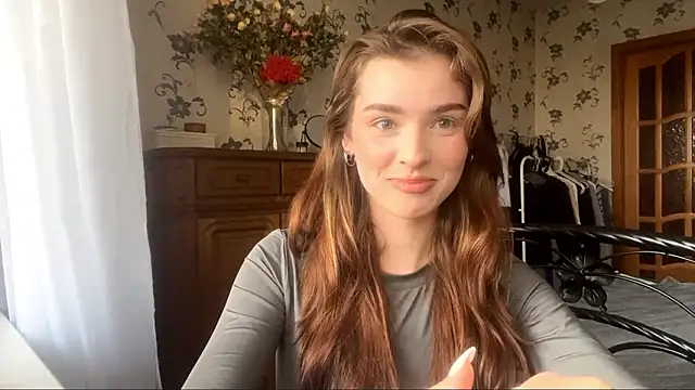 Snapshot of SonaIon chatting on 03-09-26, 03:05 SonaIon online show from 03-09-26, 03:05