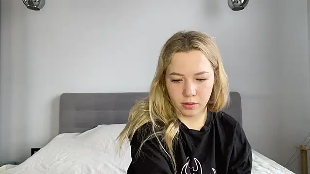 alyrasun online show from 04-16-26, 06:25