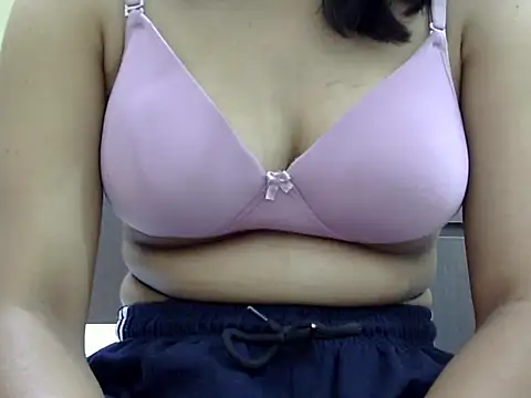 kAVYA 05 online show from 04-28-26, 04:06