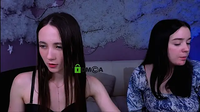 Snapshot of bella_dorn chatting on 05-10-26, 01:33 bella dorn online show from 05-10-26, 01:33