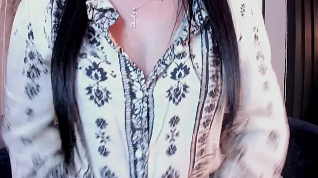 Snapshot of Scarlett_Milleer chatting on 03-09-26, 09:08 Scarlett Milleer online show from 03-09-26, 09:08