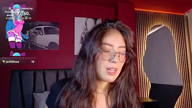 Snapshot of MiiaCullens chatting on 05-07-26, 01:38 MiiaCullens online show from 05-07-26, 01:38
