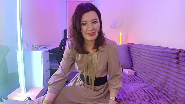 Bonnie Naughtyy online show from 05-20-26, 04:13