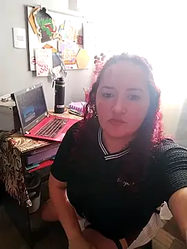 Snapshot of Melodi-Noir chatting on 03-10-26, 07:19 Melodi-Noir online show from 03-10-26, 07:19