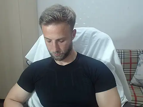 BlondEagleMuscle online show from 06-14-26, 09:06
