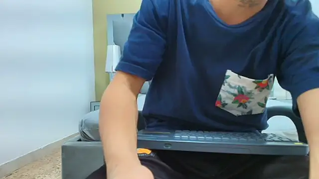 HENRY GREEN2 online show from 04-21-26, 07:17