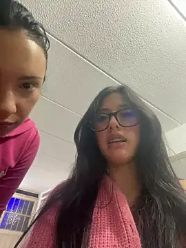 Marianaxc online show from 04-30-26, 01:45