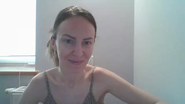 Snapshot of AnnaTight chatting on 07-10-26, 09:01 AnnaTight online show from 07-10-26, 09:01