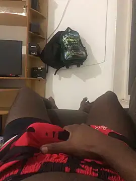 Snapshot of Henriqueamoror chatting on 03-21-26, 04:50 Henriqueamoror online show from 03-21-26, 04:50