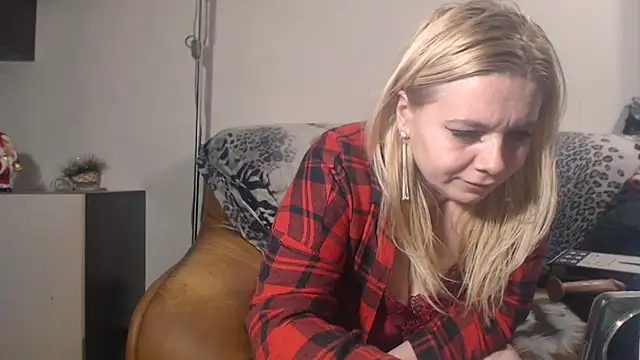 Abby Lust online show from 12-29-24, 05:33