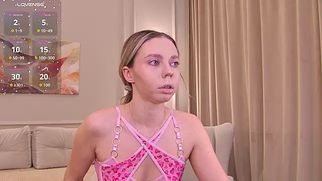 TessaAdorablee online show from 03-17-26, 05:33