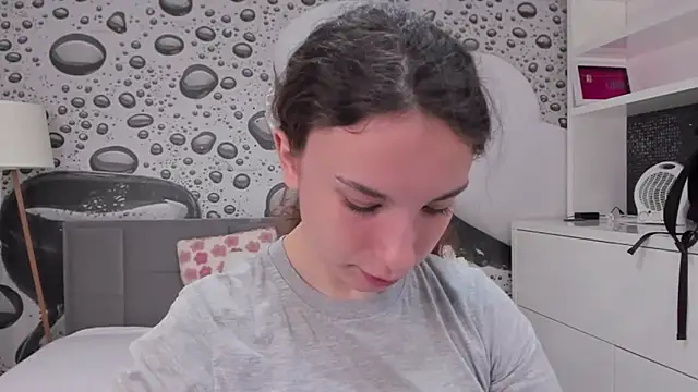 JosephineRows online show from 04-23-26, 12:29