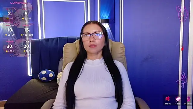Chloe16  online show from 04-01-26, 07:44