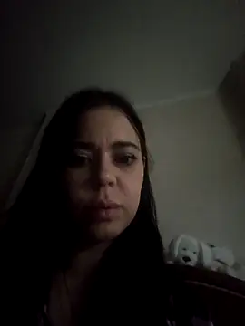 Snapshot of SaraRoushen chatting on 03-06-26, 06:04 SaraRoushen online show from 03-06-26, 06:04