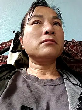 Yuhi3d online show from 07-04-26, 01:56