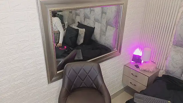 Meganisperfect69 online show from 05-31-26, 01:18