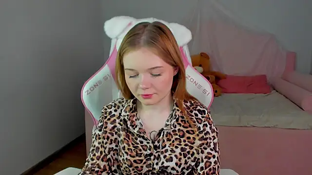 ElinaVale online show from 04-27-26, 04:05