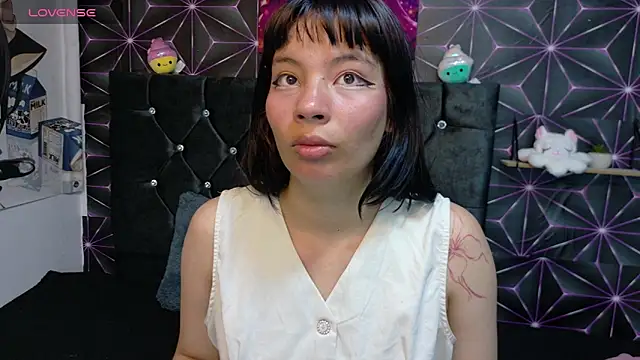 Ameliiiee online show from 03-07-26, 06:38