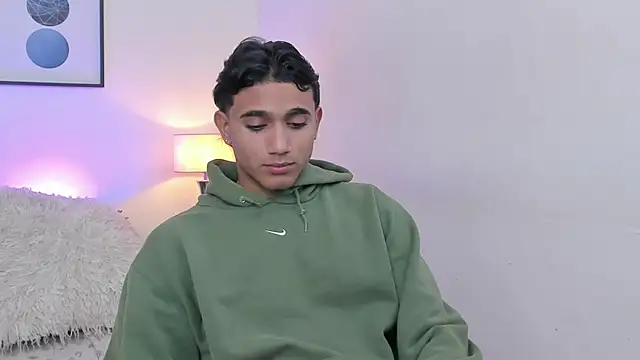 Morgan Bladee online show from 03-31-26, 05:08