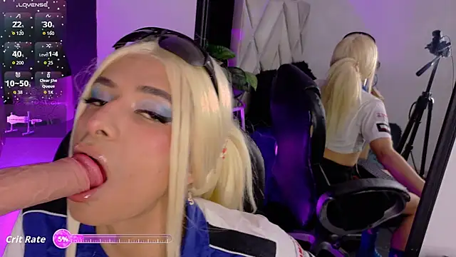 Snapshot of Danika_Dahl chatting on 05-17-26, 06:44 Danika Dahl online show from 05-17-26, 06:44