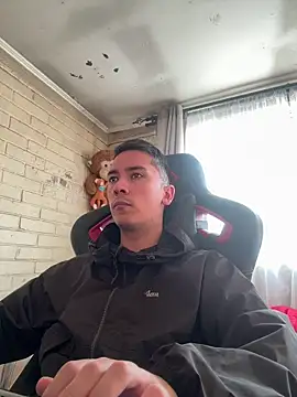 Cr1sXPorn online show from 04-12-26, 09:20