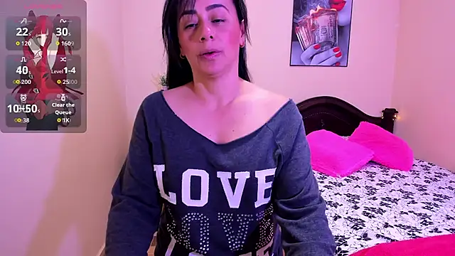 Snapshot of sara_florez12 chatting on 06-04-26, 01:06 sara florez12 online show from 06-04-26, 01:06