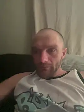 Snapshot of TroubleWithChris chatting on 03-07-26, 06:21 TroubleWithChris online show from 03-07-26, 06:21