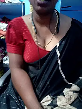 Snapshot of jothika45 chatting on 04-29-26, 06:25 jothika45 online show from 04-29-26, 06:25
