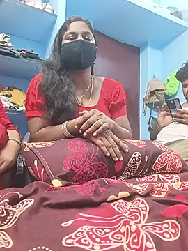 Snapshot of jothika45 chatting on 05-23-26, 01:59 jothika45 online show from 05-23-26, 01:59