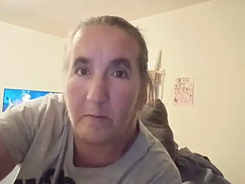 Snapshot of Bigmammahere chatting on 07-08-26, 01:21 Bigmammahere online show from 07-08-26, 01:21
