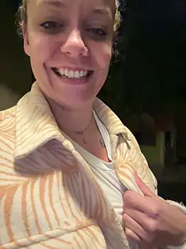 Nikkylapute online show from 03-10-26, 10:37