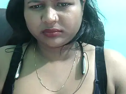 Snapshot of Rashmi_hotgirl chatting on 03-28-26, 06:18 Rashmi hotgirl online show from 03-28-26, 06:18
