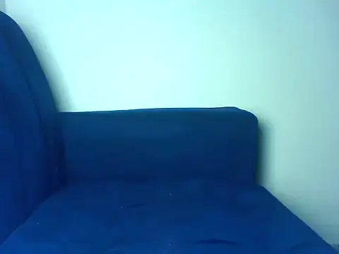 Iceylips online show from 03-25-26, 07:09