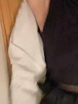 ParisSlut online show from 04-09-26, 10:59