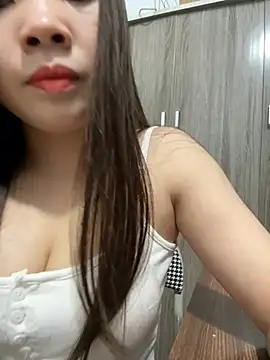 Snapshot of sunflower-256 chatting on 03-09-26, 01:59 sunflower-256 online show from 03-09-26, 01:59