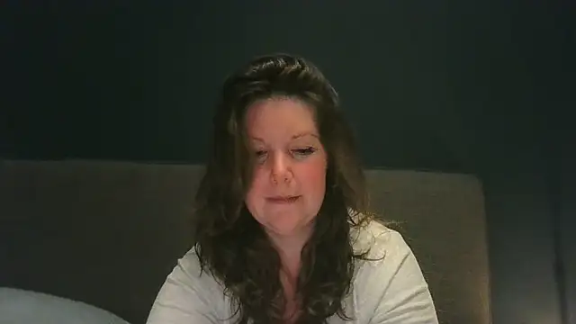 Boobiegirl91 online show from 04-14-26, 07:20
