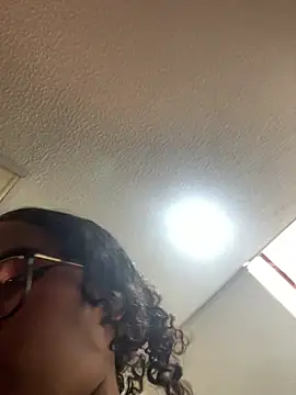 Bunny fire online show from 04-06-26, 07:15