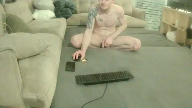 Snapshot of rudy25cm chatting on 03-09-26, 11:42 rudy25cm online show from 03-09-26, 11:42