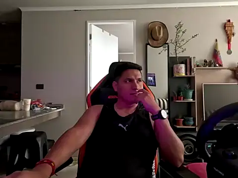 Snapshot of flippke chatting on 03-08-26, 09:29 flippke online show from 03-08-26, 09:29