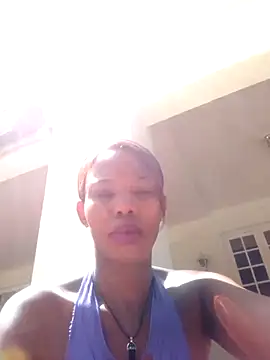 Snapshot of Redbatass chatting on 03-09-26, 09:35 Redbatass online show from 03-09-26, 09:35