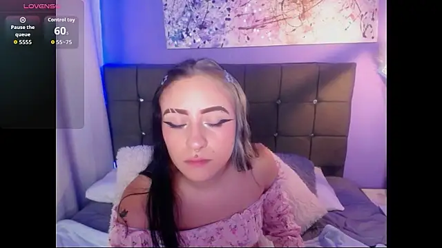 melodygirl2   online show from 03-17-26, 04:43