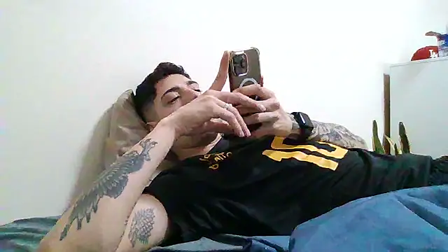 Snapshot of BielAlvesBR chatting on 03-09-26, 03:54 BielAlvesBR online show from 03-09-26, 03:54